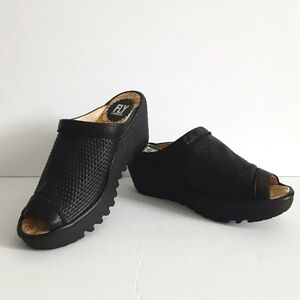 Fly London Yeno Wedge Slides Black 38